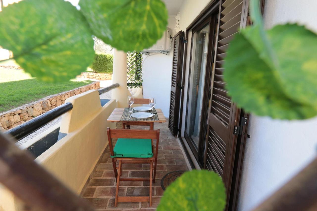 Lovelystay - Cozy 1Br Flat In Alvor With Ac And Balcony Eksteriør billede