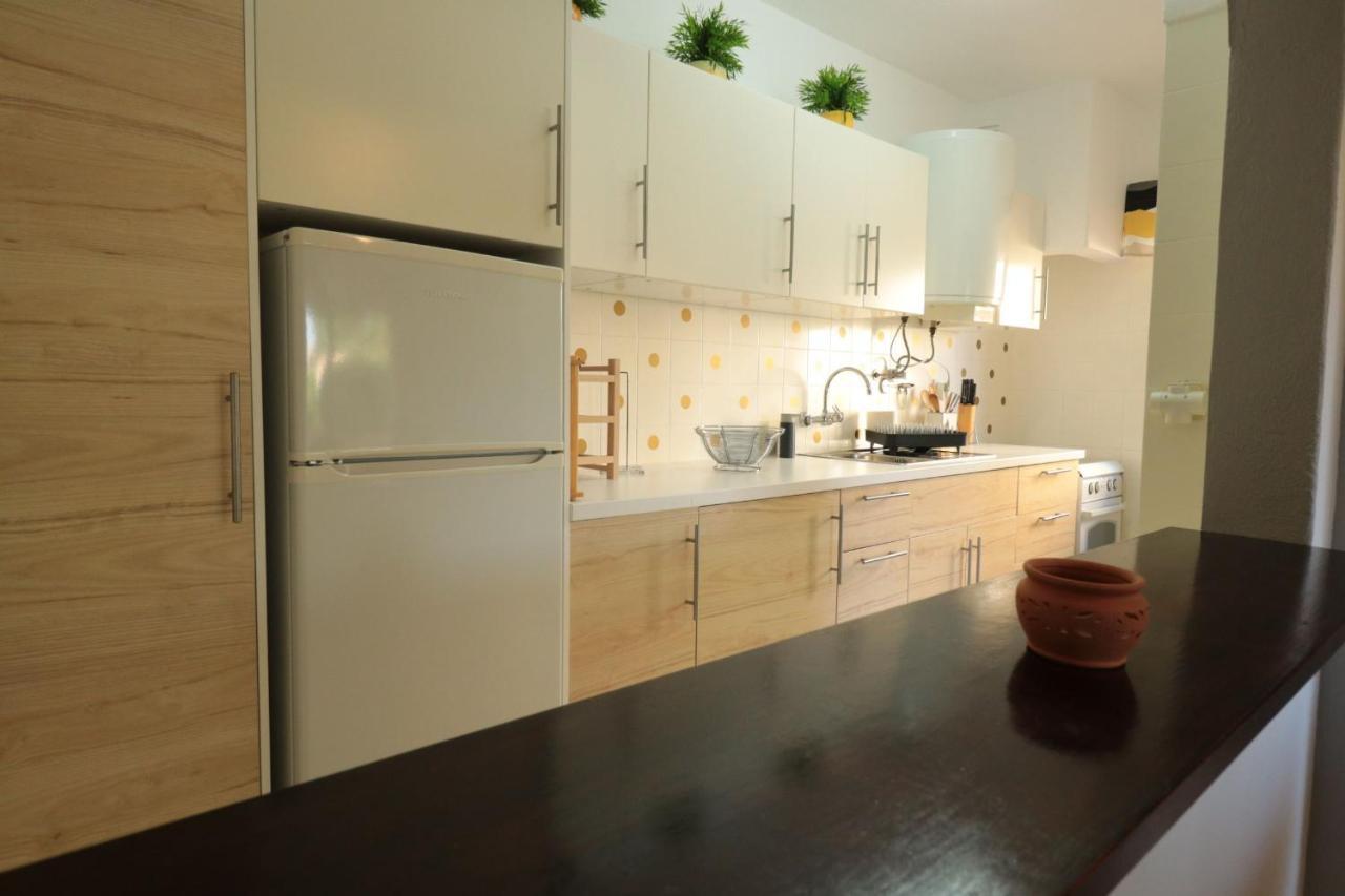 Lovelystay - Cozy 1Br Flat In Alvor With Ac And Balcony Eksteriør billede
