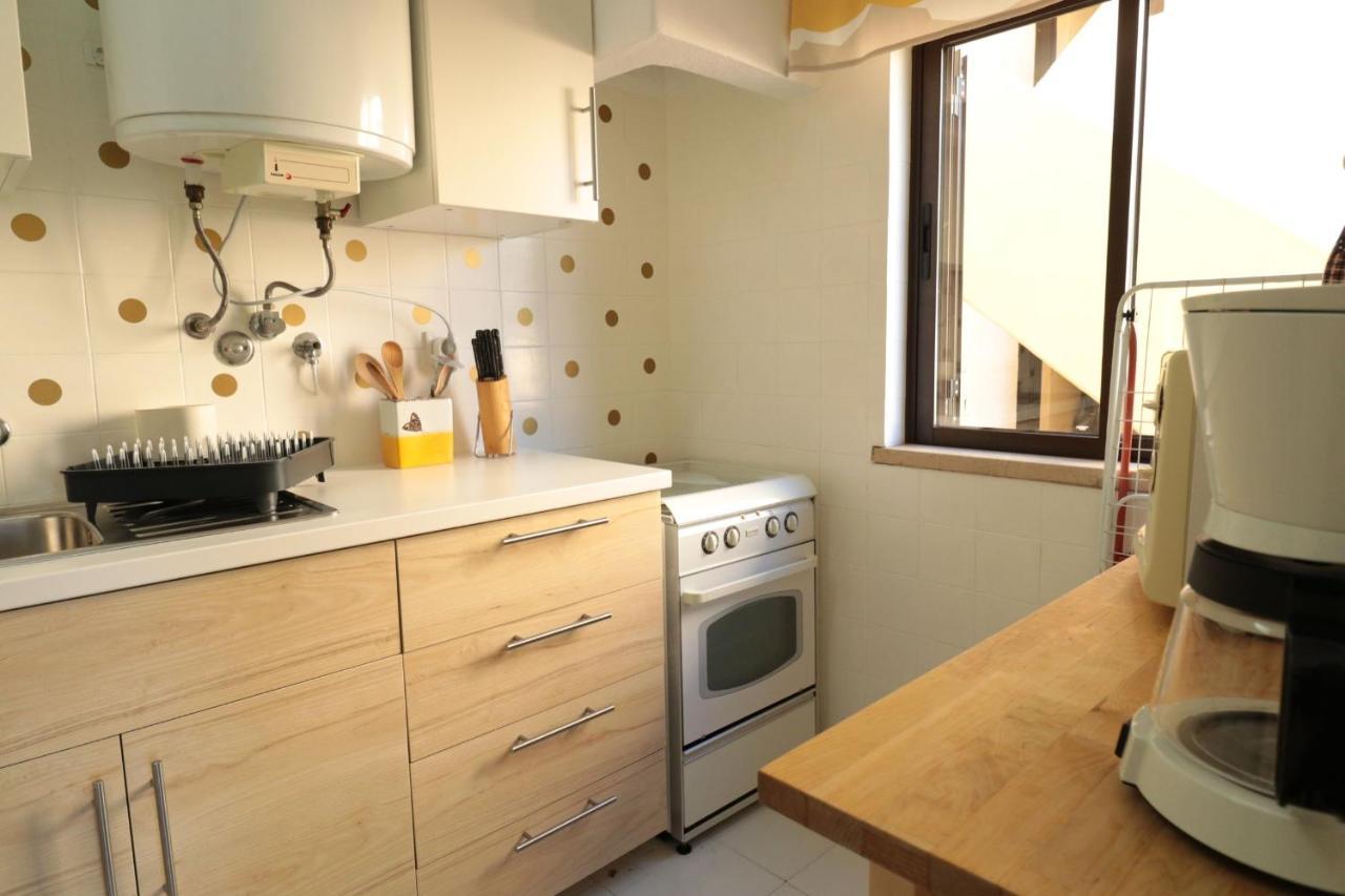 Lovelystay - Cozy 1Br Flat In Alvor With Ac And Balcony Eksteriør billede